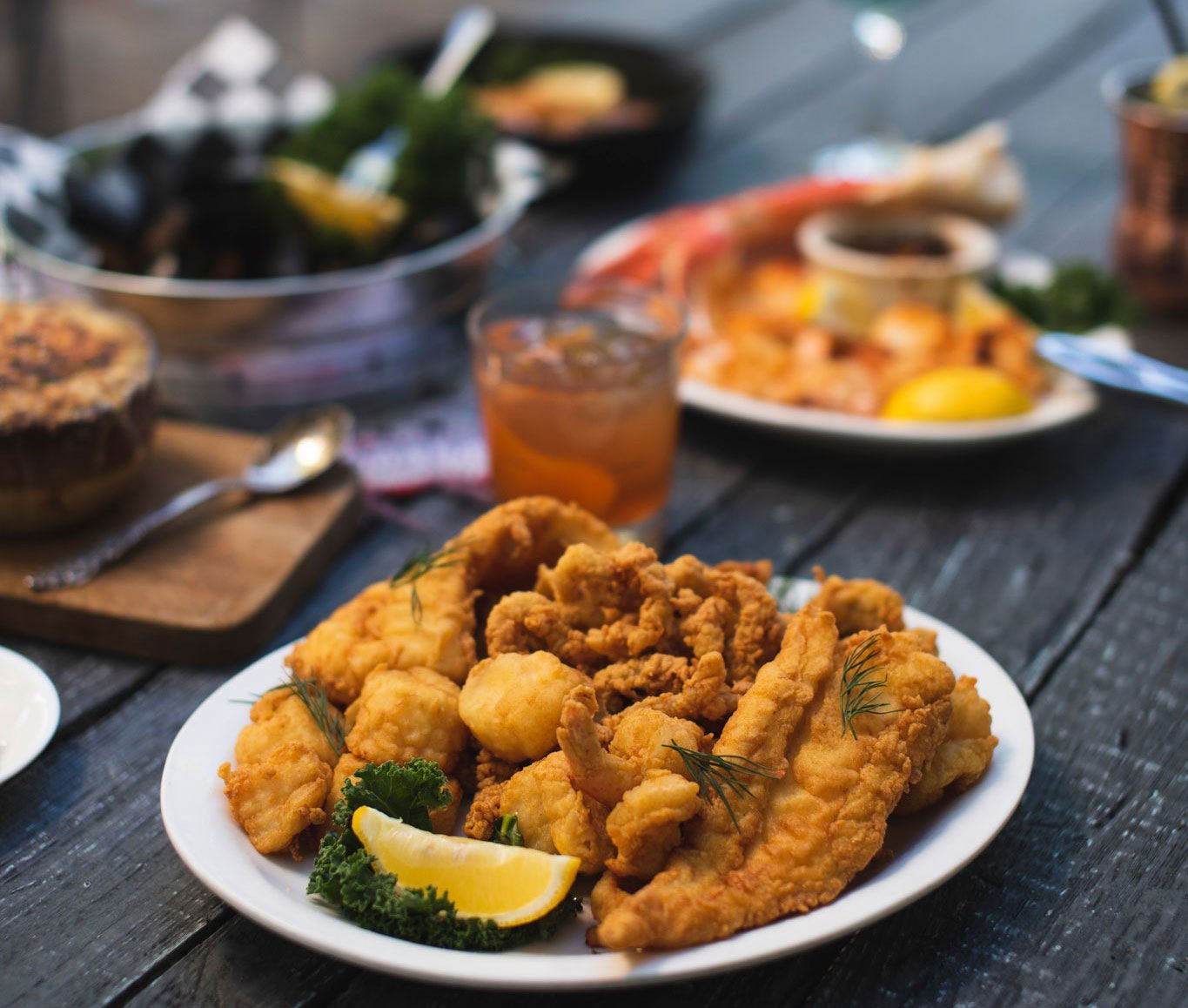 fried-seafood-combo-platter